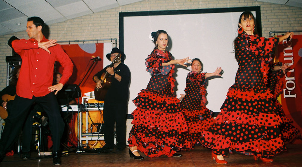 Flamenco danseressen: Laura Rivas & Maria Martinez - Duo Flamenco Danseressen